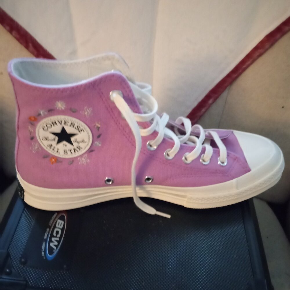 New High Top Converse Chuck 70- Pale Amethyst